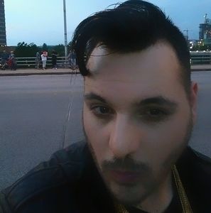 Meet your Posher, Roberto